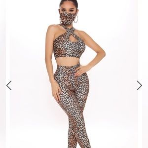Matching leopard print set